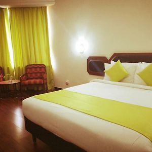 Deluxe Zimmer mit Kingsize-Bett